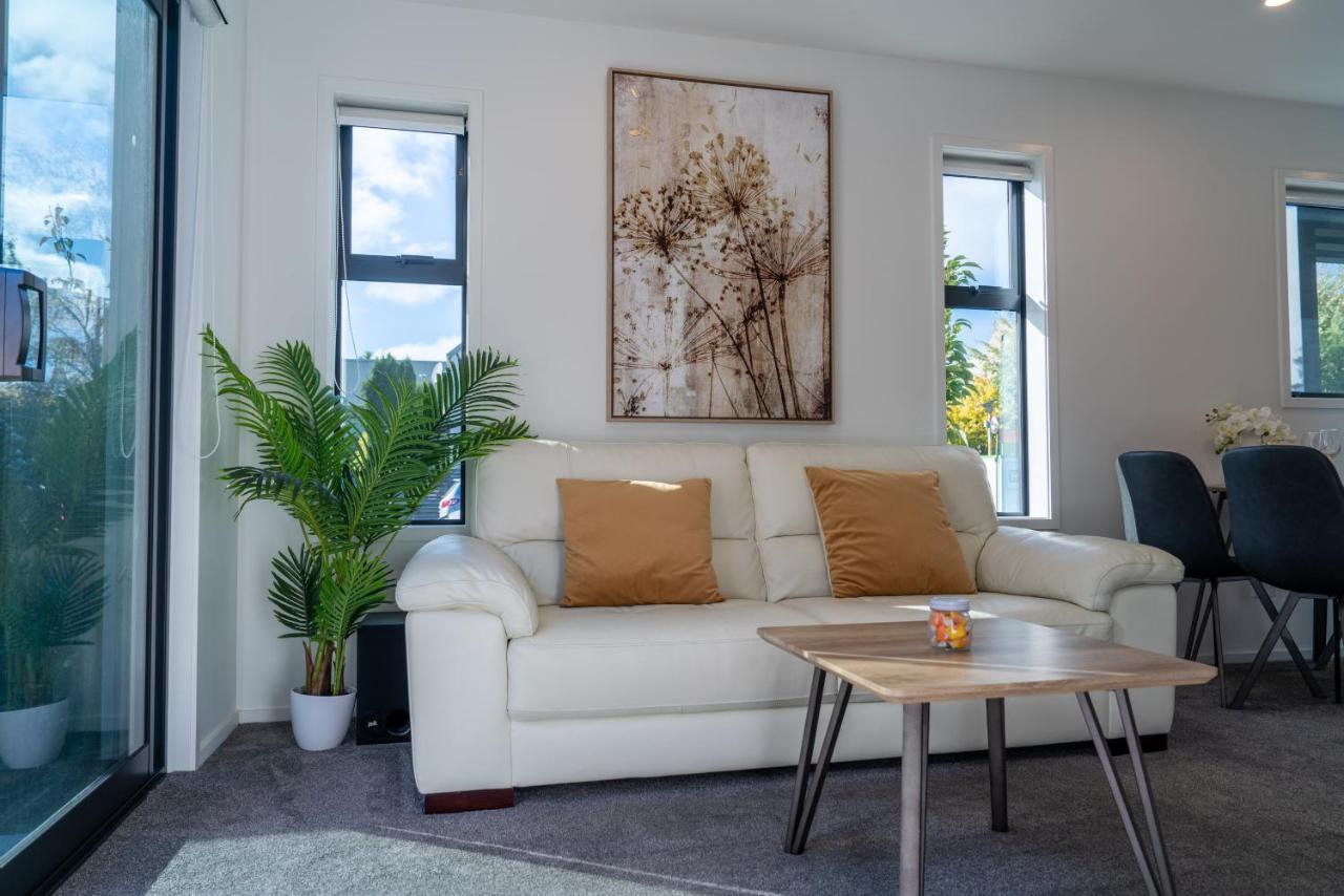 Apartament King Bed On Hagley Park Corner In The Cbd Christchurch Zewnętrze zdjęcie